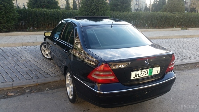 Mercedes C 240 2002, 217,800 km - 2.4 l - Bakı