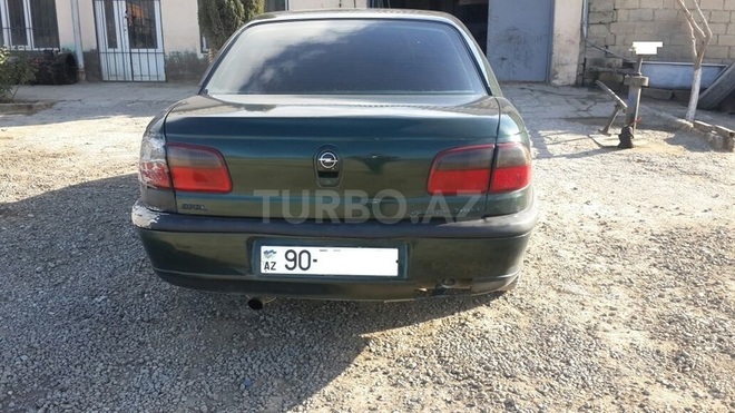 Opel Omega 1997, 220,000 km - 2.0 l - Qobustan