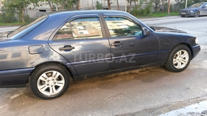 Mercedes C 180 1995, 455,000 km - 1.8 l - Bakı