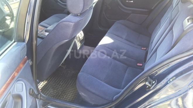 BMW 523 1997, 360,000 km - 2.5 l - Sumqayıt