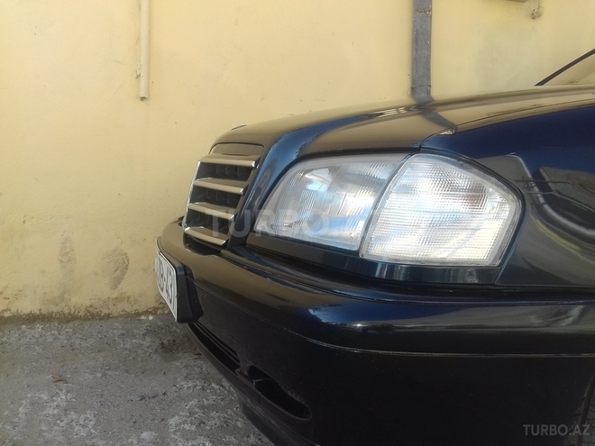 Mercedes C 180 1998, 208,000 km - 1.8 л - Bakı