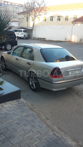 Mercedes C 180 1998, 328,000 km - 1.8 л - Bakı