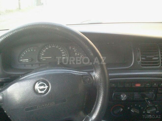 Opel Vectra 1998, 317,000 km - 1.6 l - Bakı