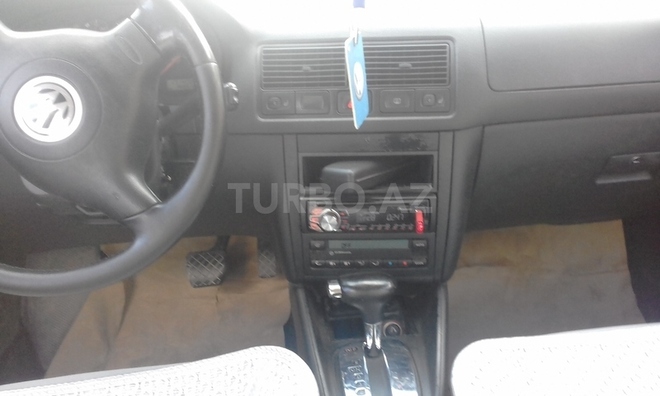 Volkswagen Golf 2002, 220,000 km - 2.0 l - Sumqayıt
