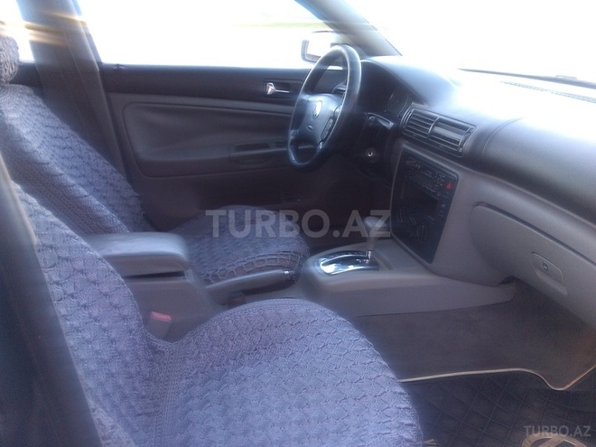 Volkswagen Passat 2002, 214,000 km - 1.8 л - Bakı