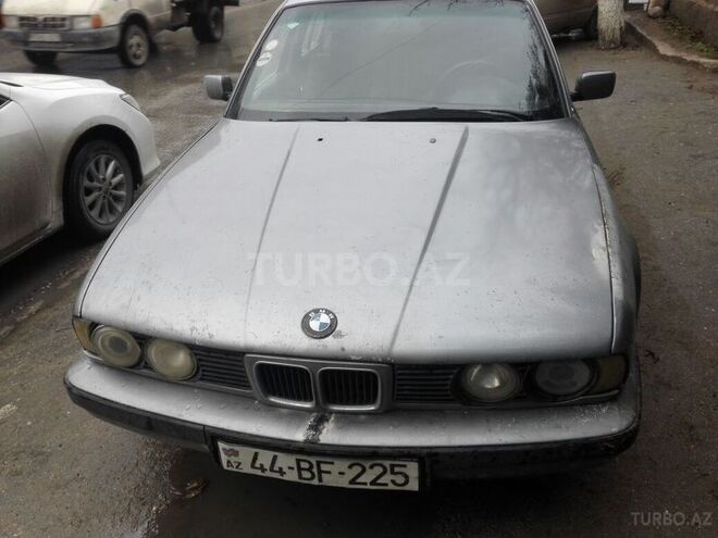 BMW 535 1988, 280 km - 0.3 l - Bakı