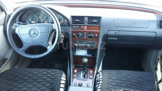 Mercedes C 220 1995, 434,567 km - 2.2 l - Bakı