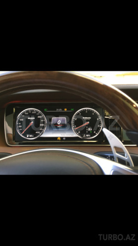 Mercedes S 63 AMG 2015, 18,000 km - 16.0 л - Bakı