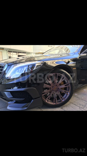 Mercedes S 63 AMG 2015, 18,000 km - 16.0 л - Bakı
