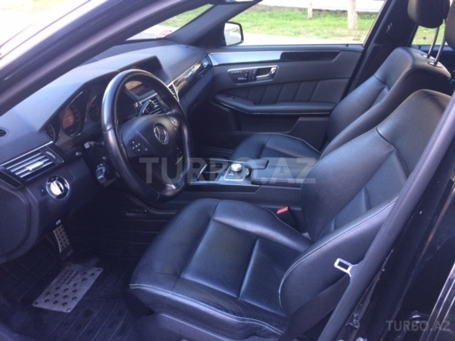 Mercedes E 350 2010, 96,500 km - 3.5 l - Bakı