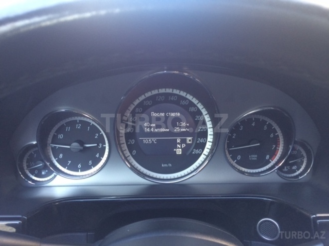 Mercedes E 350 2010, 96,500 km - 3.5 l - Bakı