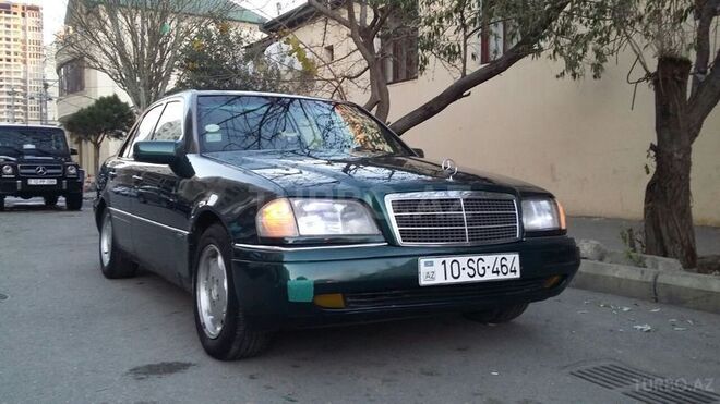 Mercedes C 220 1995, 285,000 km - 2.2 л - Bakı