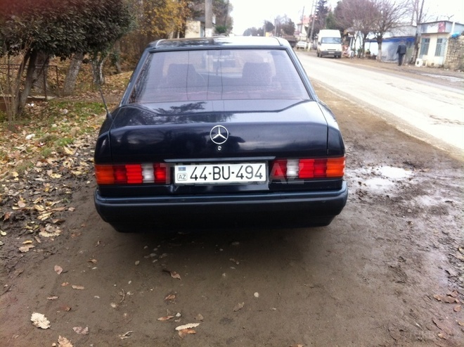Mercedes 190 1990, 450,120 km - 1.8 л - Masallı