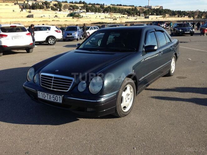Mercedes E 270 2000, 349,000 km - 2.7 l - Bakı