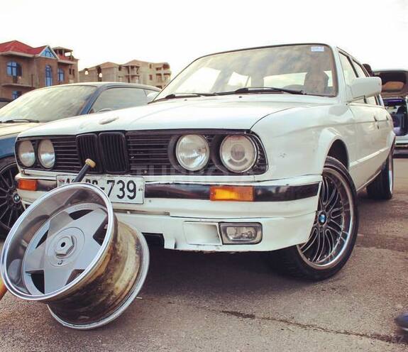BMW 316 1990, 289,000 km - 1.6 l - Bakı
