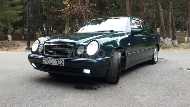 Mercedes E 240 1997, 225,000 km - 2.4 l - Sumqayıt