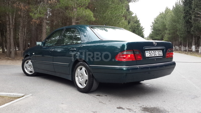 Mercedes E 240 1997, 225,000 km - 2.4 l - Sumqayıt