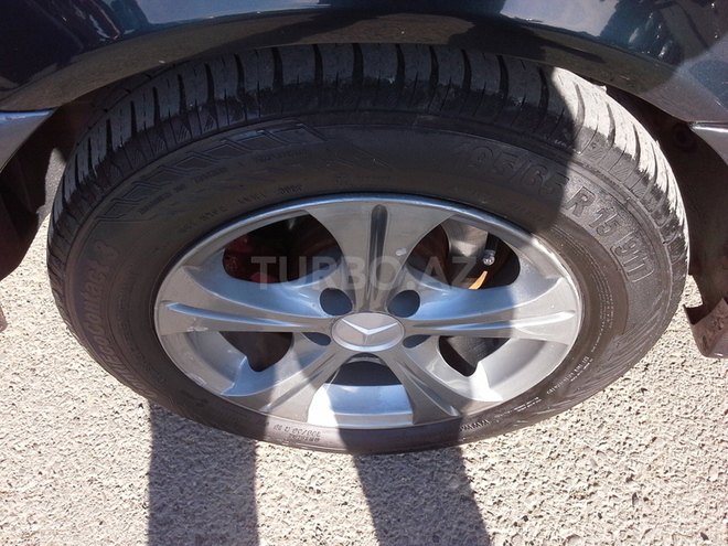 Mercedes C 240 1999, 250,000 km - 2.4 l - Bakı