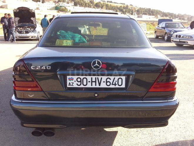 Mercedes C 240 1999, 250,000 km - 2.4 l - Bakı