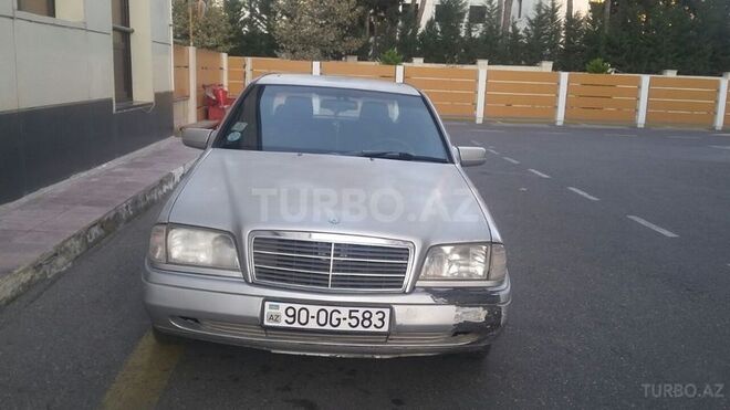 Mercedes C 220 1994, 320,000 km - 2.2 l - Bakı