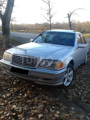Mercedes C 230 1999, 189,000 km - 2.3 l - Zaqatala