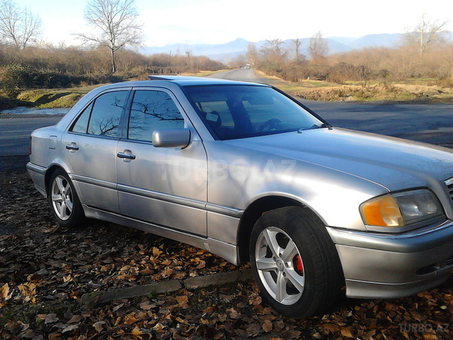 Mercedes C 230 1999, 189,000 km - 2.3 l - Zaqatala