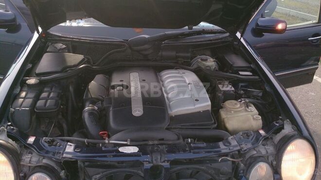 Mercedes E 270 2000, 200,000 km - 2.7 l - Mingəçevir