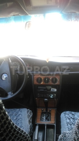 Mercedes 190 1991, 236,000 km - 2.0 l - Bakı