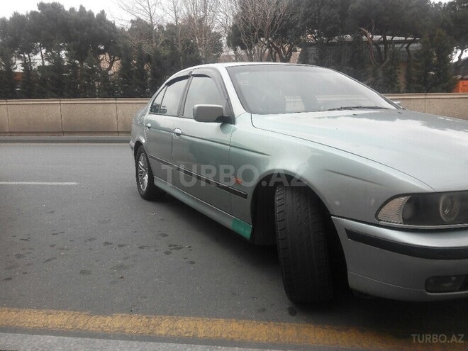 BMW 523 1997, 470,000 km - 2.5 l - Bakı