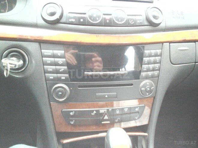 Mercedes E 220 2006, 279,000 km - 2.2 l - Bakı