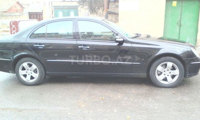 Mercedes E 220 2006, 279,000 km - 2.2 l - Bakı