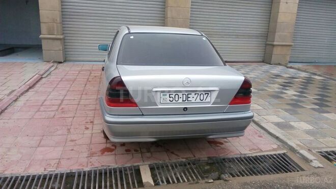 Mercedes C 200 1998, 200,000 km - 2.0 l - Sumqayıt