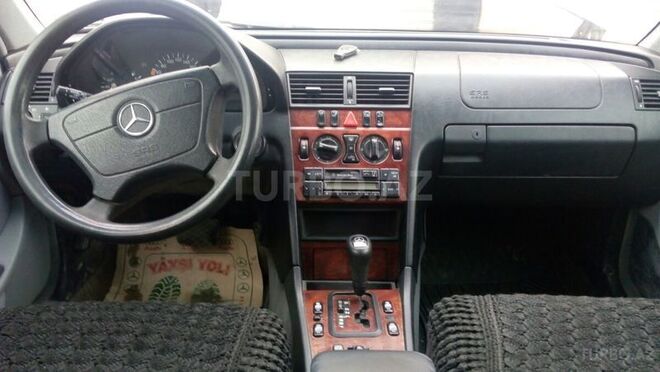 Mercedes C 200 1998, 200,000 km - 2.0 l - Sumqayıt