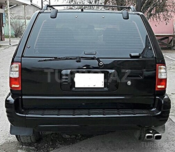 Isuzu  1999, 250,000 km - 3.2 l - Bakı