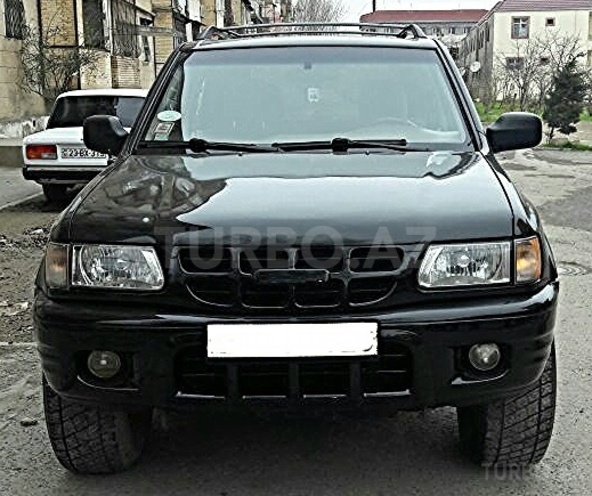 Isuzu  1999, 250,000 km - 3.2 l - Bakı