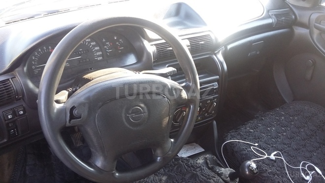 Opel Astra 1997, 172,500 km - 1.6 l - Bakı