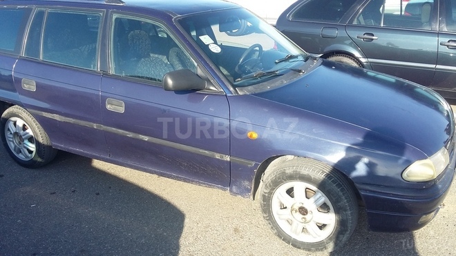 Opel Astra 1997, 172,500 km - 1.6 l - Bakı