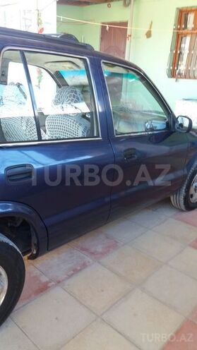Kia Sportage 2000, 246,000 km - 2.0 l - Sumqayıt