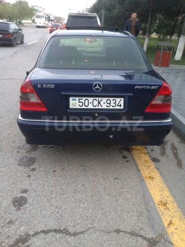 Mercedes C 220 1996, 298,000 km - 2.2 l - Sumqayıt
