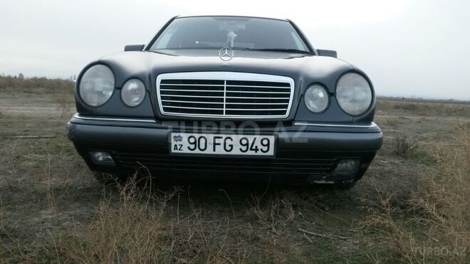 Mercedes E 220 1995, 255,880 km - 2.2 л - Ağsu