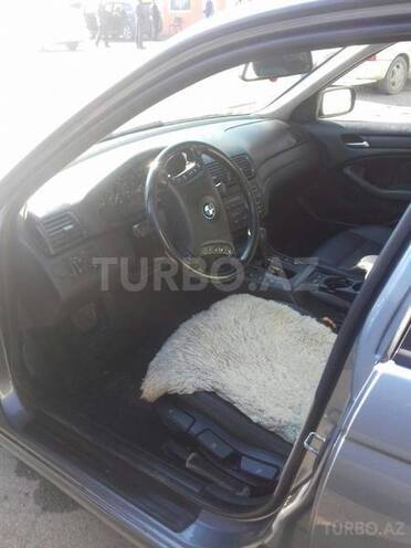 BMW 323 1999, 186,000 km - 2.5 l - Bakı