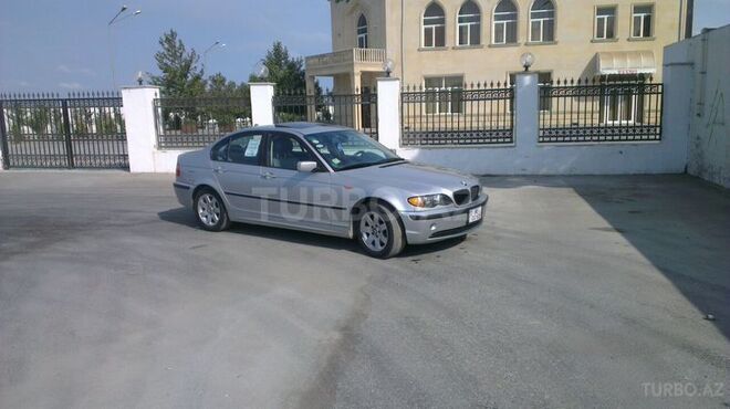 BMW  2004, 186,000 km - 2.5 l - Bakı