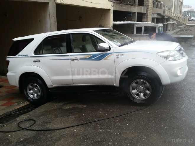 Toyota Fortuner 2006, 174,000 km - 2.7 л - Bakı
