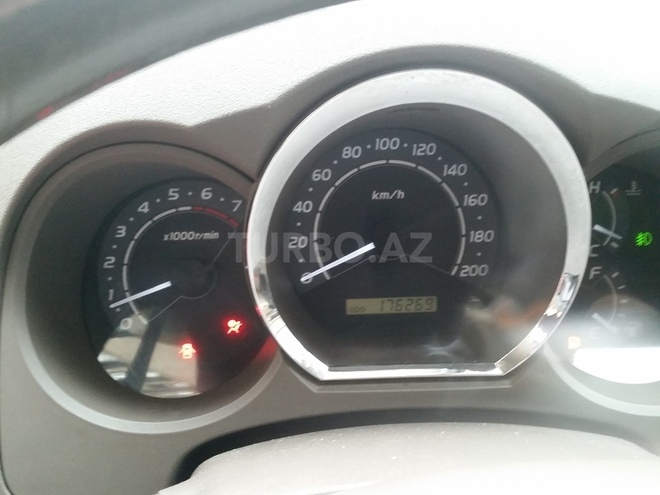 Toyota Fortuner 2006, 174,000 km - 2.7 л - Bakı