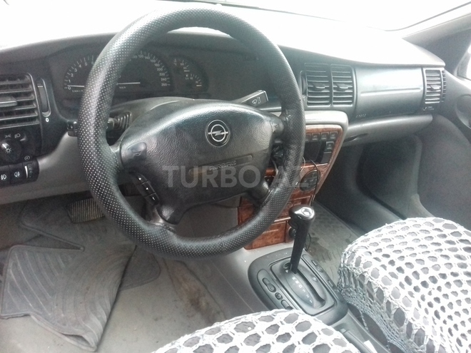 Opel Vectra 1996, 157,000 km - 2.0 l - Bakı