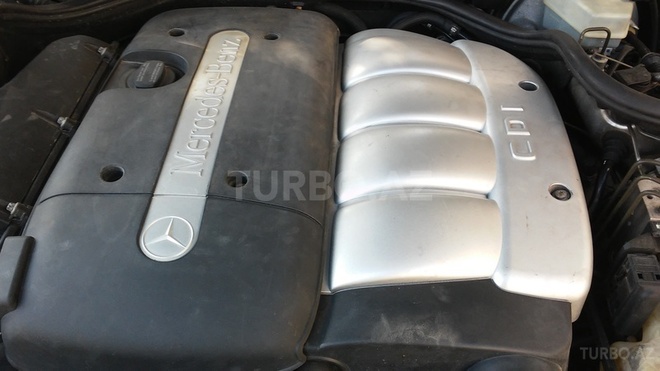 Mercedes E 220 2001, 330,000 km - 2.2 l - Mingəçevir