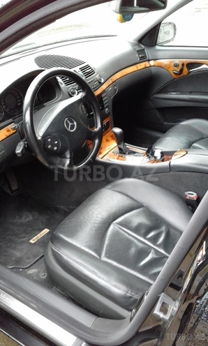 Mercedes E 240 2003, 230,000 km - 2.6 л - Bakı