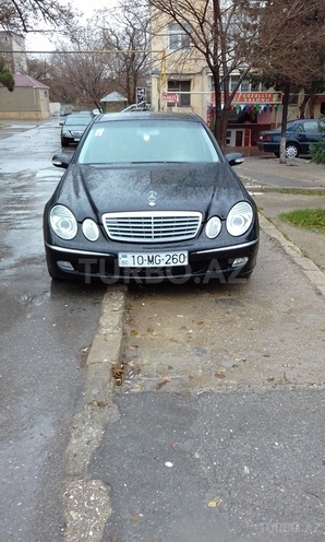 Mercedes E 240 2003, 230,000 km - 2.6 л - Bakı