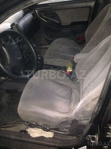 Hyundai Elantra 2002, 195,000 km - 2.0 л - Bakı