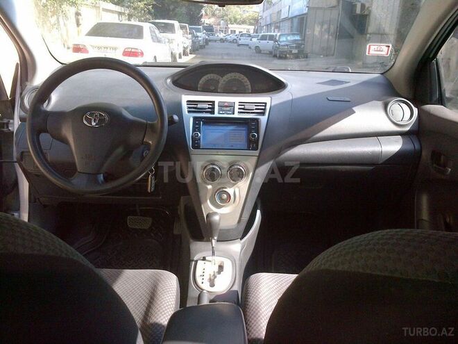 Toyota Yaris 2006, 252,000 km - 1.3 l - Bakı
